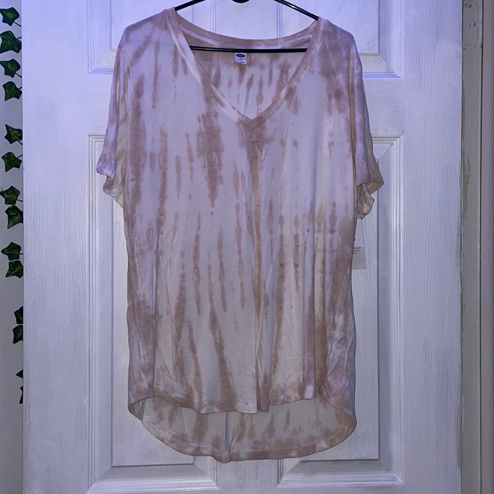 Old navy v neck short sleeve shirt.